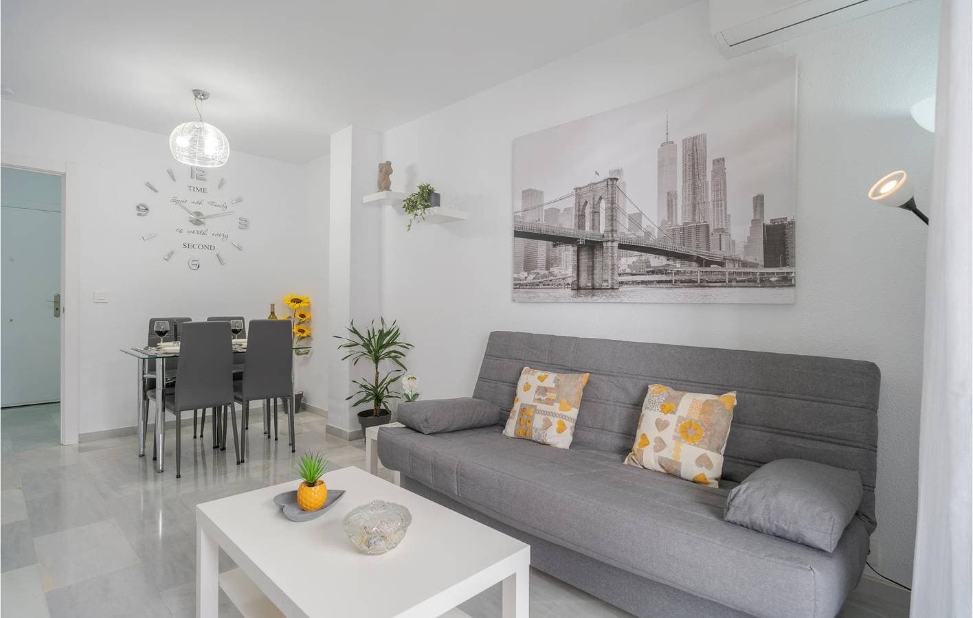 Foto 10 von 17: 70m² Wohnung mit Parkplatz, AC, Terrasse & WiFi in der Nähe von Playa Mati