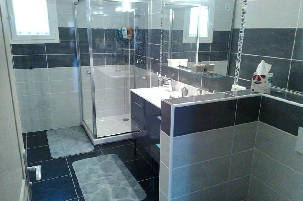 Foto 9 von 21: T3 - Ground floor - With swimming pool - Classification 5 * furnished accommodation