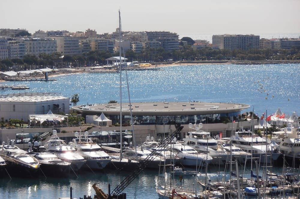 Foto 13 von 16: Cannes: charming studio Carlton area in a residence 3 min beaches Croisette
