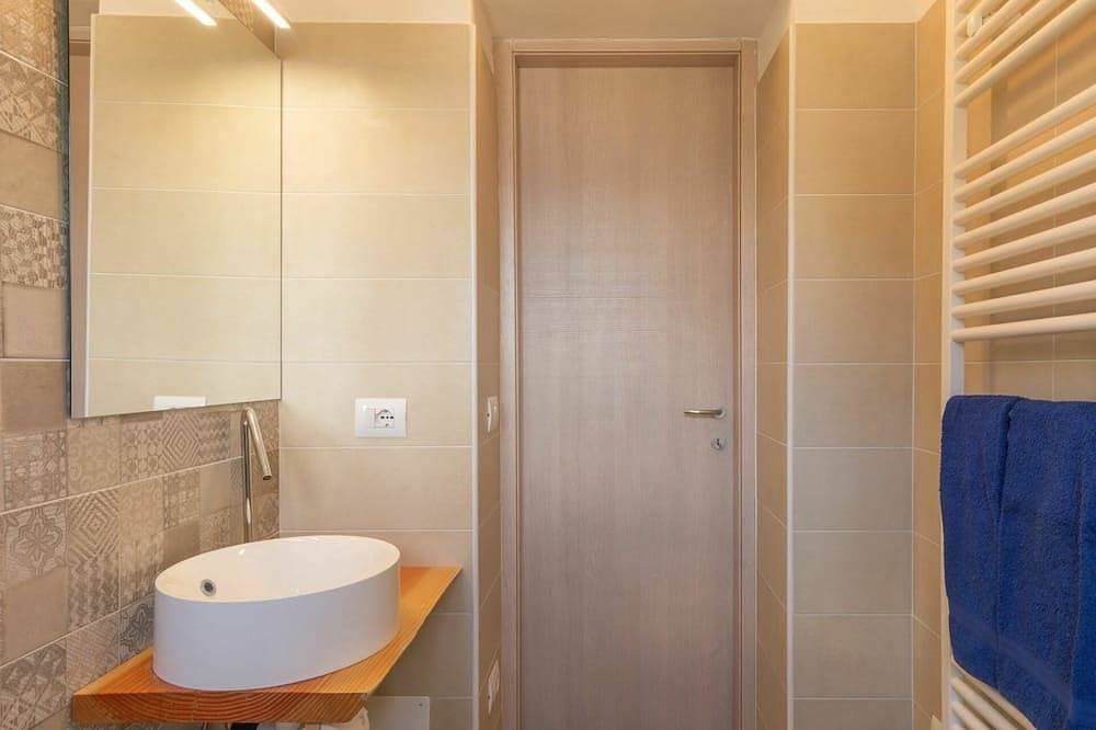 Foto 13 von 30: Schönes alleinstehendes Ferienhaus mit  W-Lan, privatem Pool, TV, Terrasse und Haustiere erlaubt