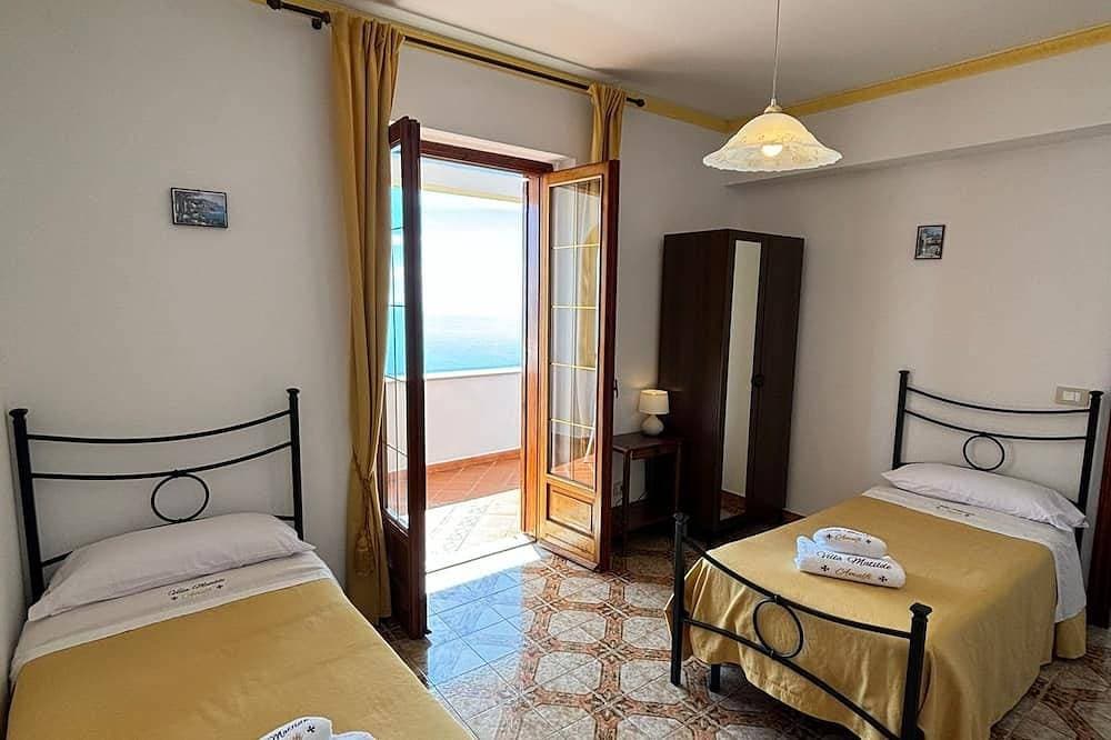 Foto 7 von 30: Villa Wohnung mit perfekten Blick auf Amalfi und das Meer
