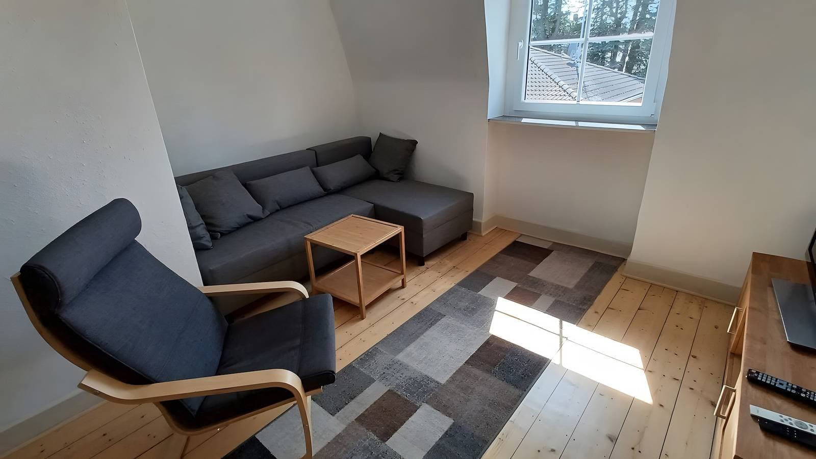 Foto 6 von 28: Klimatisierte Ferienwohnung für max. 5 Personen in ruhiger Lage Nähe Burg Eltz