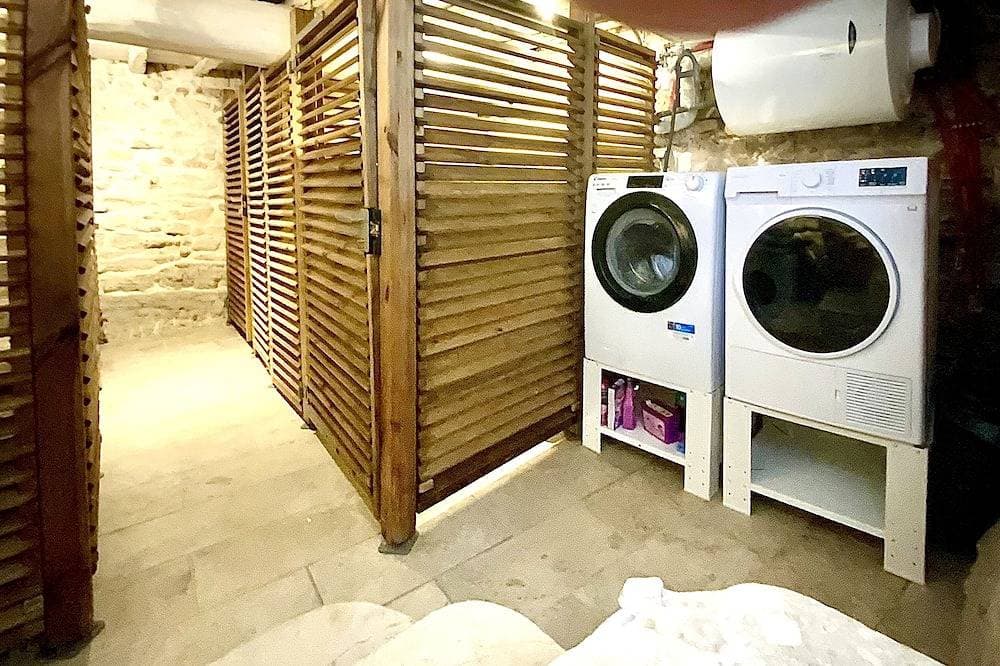 Foto 8 von 26: Bonifacio Haute-Ville: großes renoviertes charmantes Studio aus dem 14. Jahrhundert, klimatisiert, WIFI