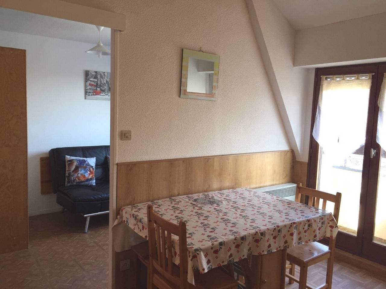 Foto 2 von 14: 3-Zimmer-Wohnung mit Zwischengeschoss nahe am Strand, inkl. Parkplatz