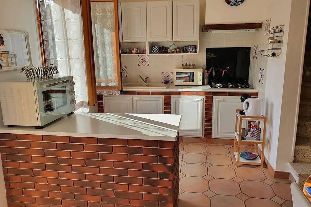 Foto 7 von 7: 2 Bedroom Private vacation home in Carla-de-Roquefort