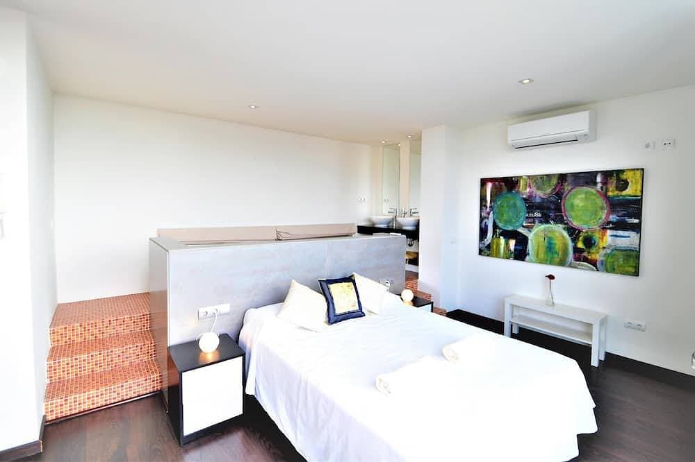 Foto 6 von 30: Moderne Villa in der Nähe von Golf und mit privatem Pool - Last minute offer Juni und Juli - Kostenloses WLAN