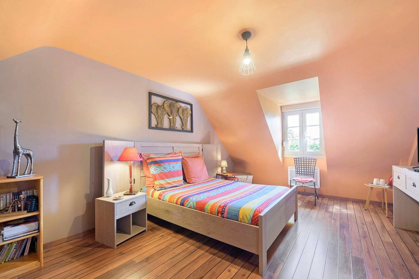 Foto 10 von 22: Gästezimmer „Le Lys De Mer – Zimmer“ mit Meerblick, Gemeinschaftsterrasse und WLAN
