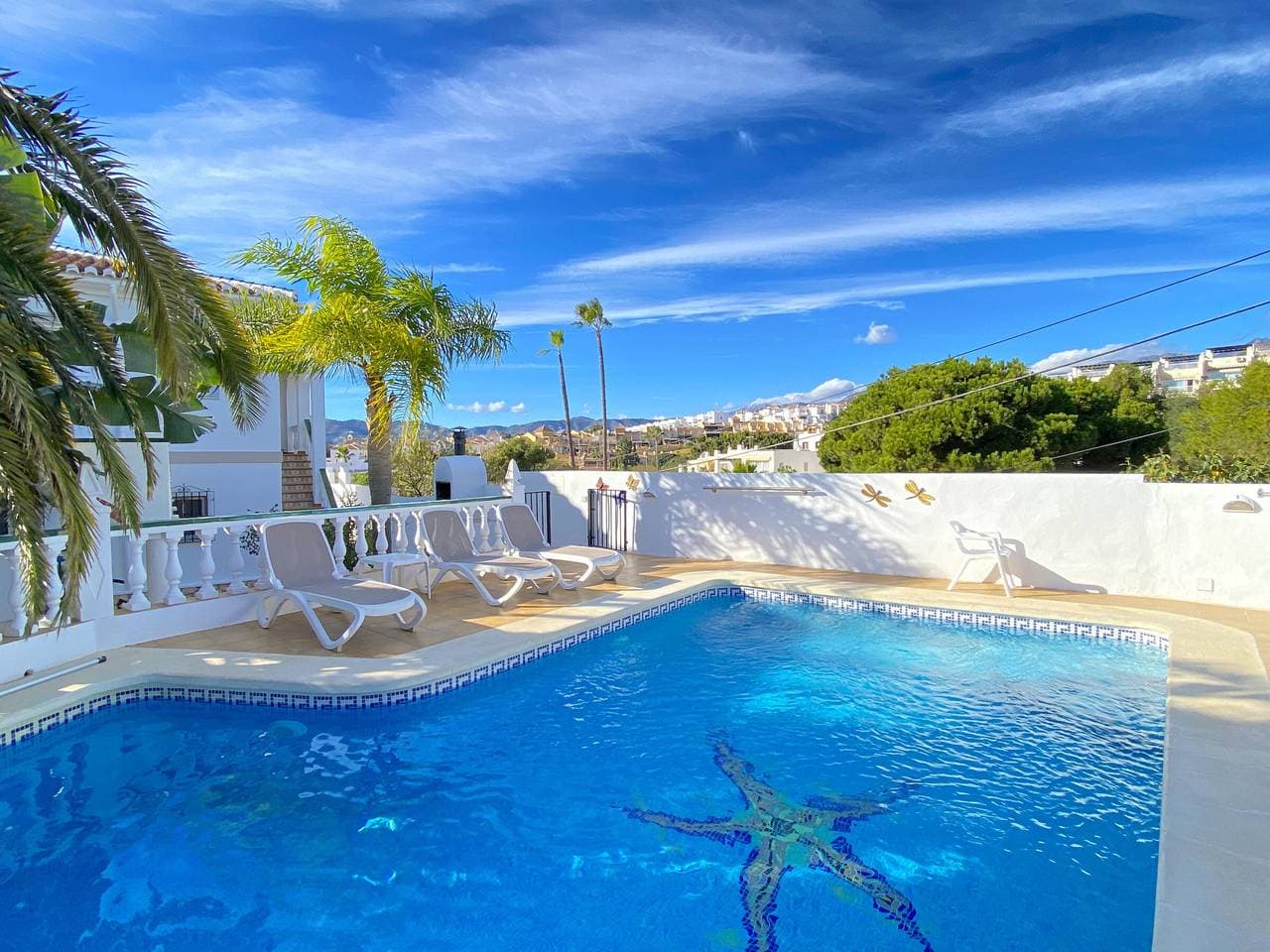 Apartment mit Dachterrasse in Nerja 1