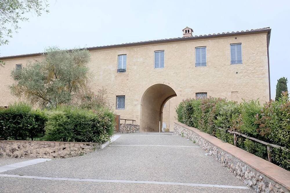 Foto 11 von 24: Die Senesina, Monteriggioni, Siena. Im besten Landschaft der Toskana!