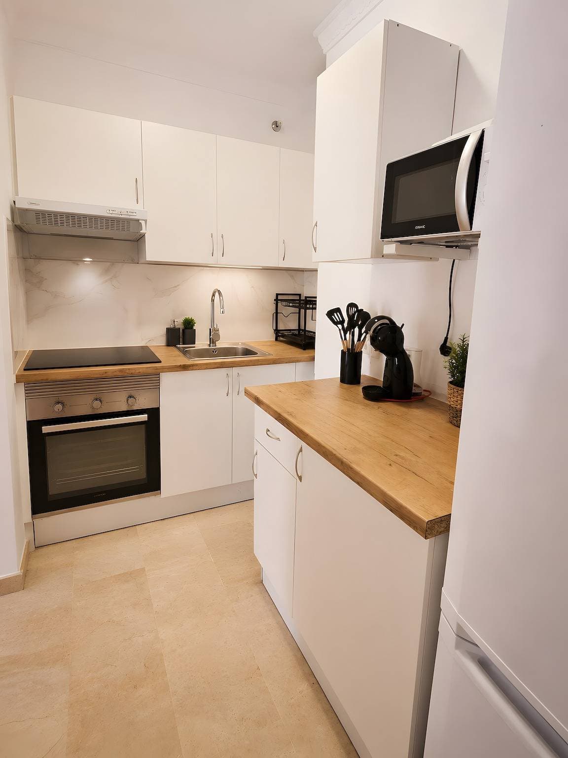 Foto 10 von 23: Palm Beach Apartment mit Pool, Parkplatz und Meerblick in Fuengirola