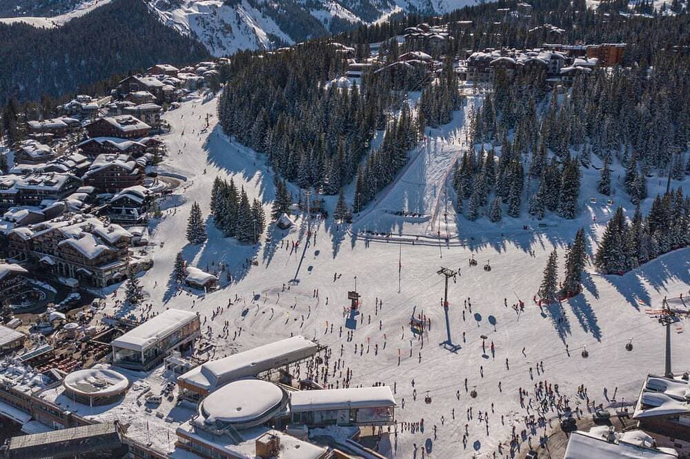 Foto 10 von 17: Renovierte 3-Zimmer-Wohnung, Courchevel 1850, mit Balkon und Parkplatz