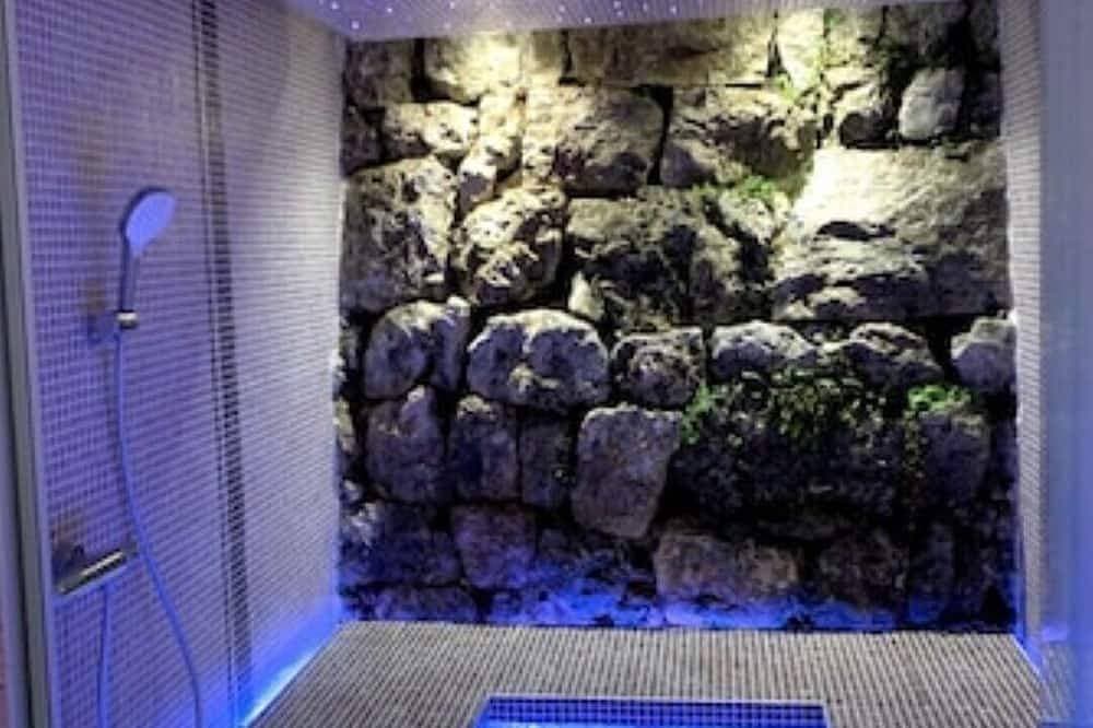 Foto 12 von 20: Don'T Miss Out—35% Off from Sept. 26 to Oct. 3!! Heated pool, sauna, steam room, hot tub