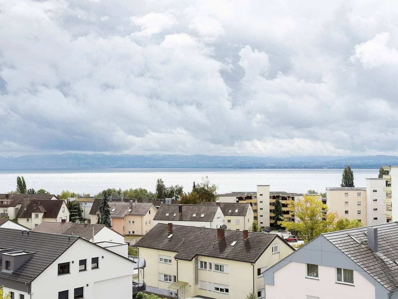 Foto 2 von 26: Ferienwohnung 'Bodenseewohnung Bär' mit Seeblick, Balkon und Wi-Fi