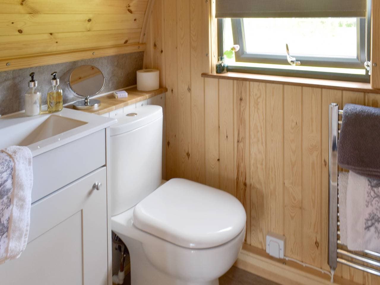 Foto 8 von 19: Cottage für 2 Personen mit Garten