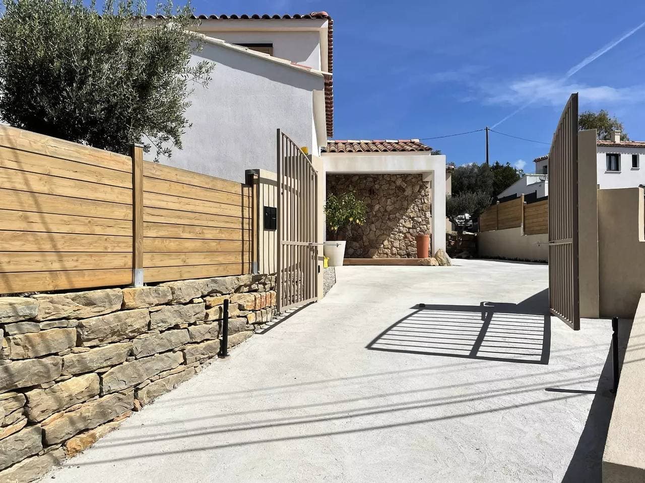 Foto 5 von 48: Schöne Villa mit Pool 4 Zimmer 6 Personen - Exklusiv