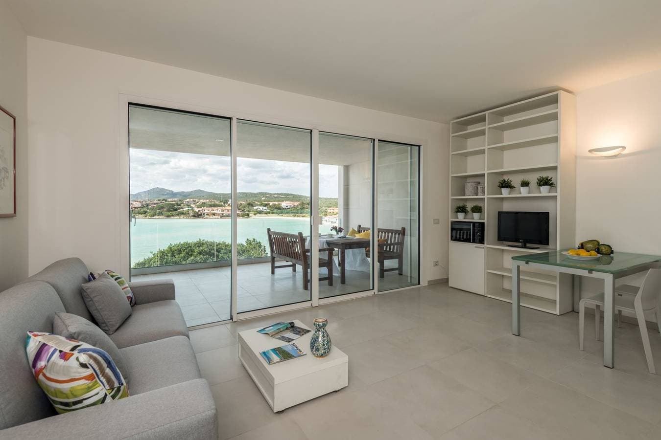 Foto 8 von 17: Ferienwohnung für 4 Personen mit Terrasse