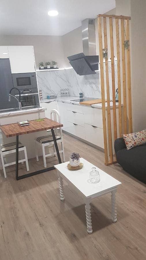Foto 5 von 19: One-Bedroom Apartment