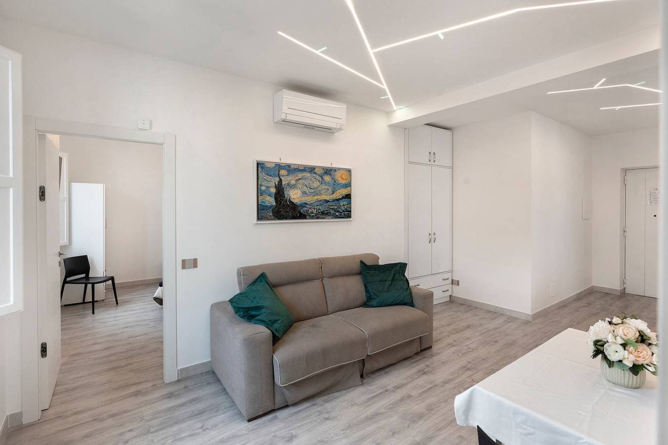 Foto 9 von 30: Apartment 'Sorrento Center Luxury 3' mit Balkon, WLAN und Klimaanlage