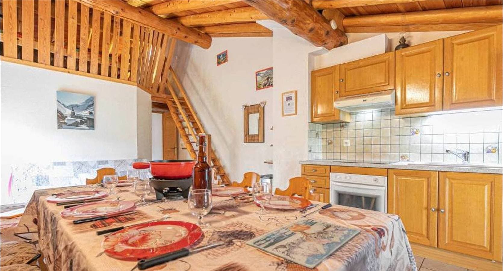 Foto 5 von 21: Chalet „Vernès Le Chamois“ mit Bergblick, Gemeinschaftsgarten und WLAN