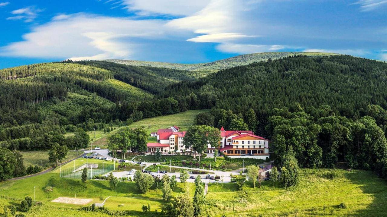 Malinowy Dwór Hotel Medical SPA 1