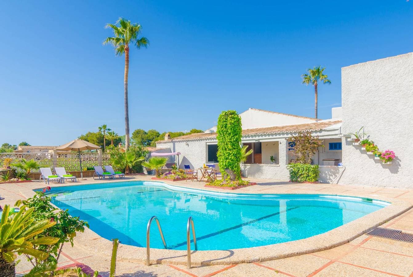 Foto 2 von 34: Torre Marina - Ferienhaus mit privaten Pool in Sa Ràpita. WiFi gratis