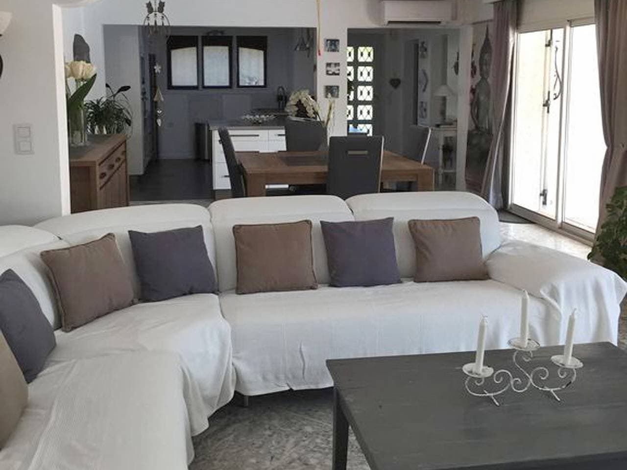 Foto 2 von 40: Villa in Puget-sur-Argens mit Pool & Garten