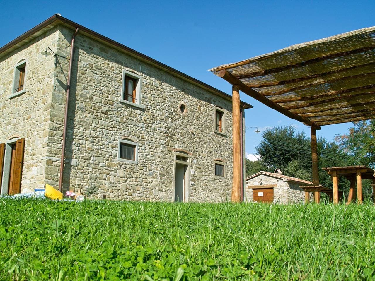 Wohnung in einem modernen Ferienhaus mit Swimmingpool in Anghiari 1