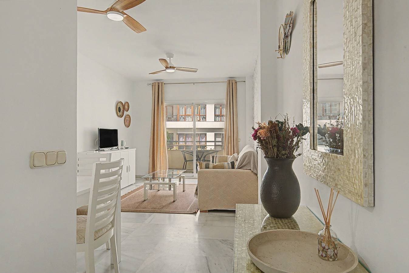 Foto 2 von 19: Apartment 'Gilarez' mit privater Terrasse, Balkon und WLAN