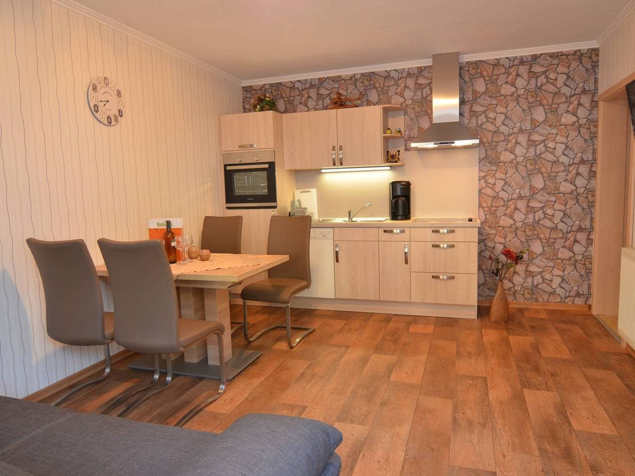 Foto 6 von 25: Charmante Ferienwohnung mit Terrasse in Medebach