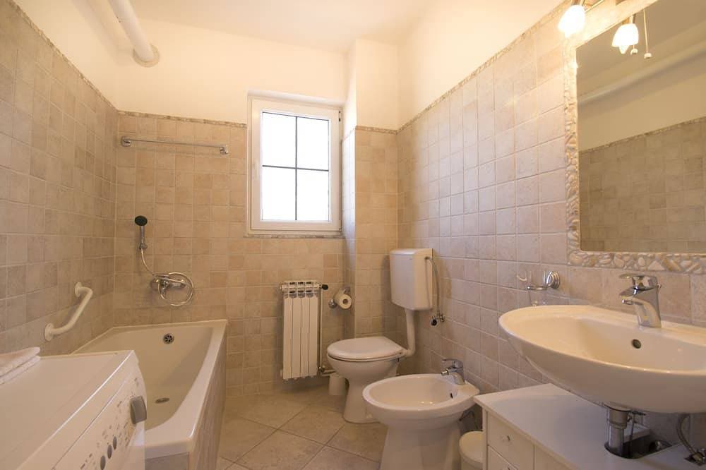 Foto 10 von 19: Comfortable and charming apartment, beside the nature park
