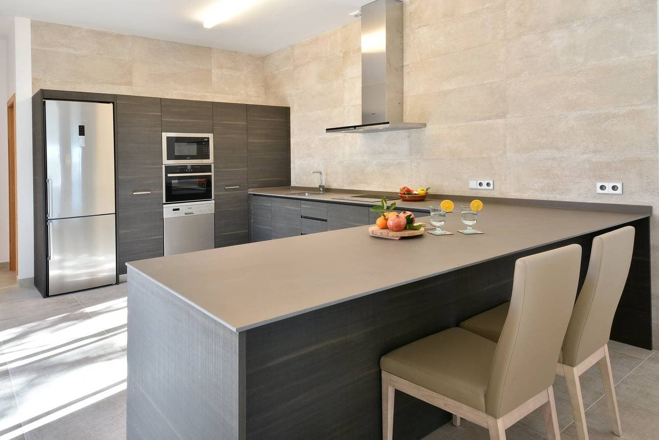 Foto 13 von 38: Luxury Cala D'or Villa | Casa Corso | 3 Bedrooms | Great Sea Views | Bright and Modern