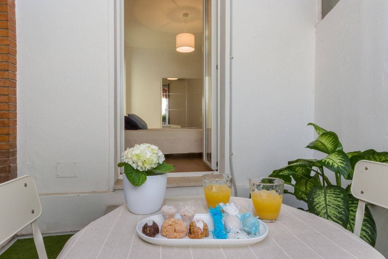 Foto 5 von 26: Zimmer für 2 Personen mit Balkon/Terrasse