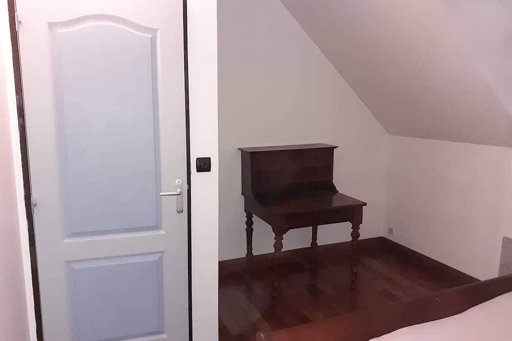 Foto 3 von 26: Gîte de la Colombière : Location Saisonnière Pour 6 Personnes au Calme à Lieurey