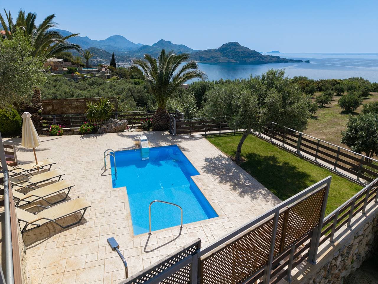 Souda Bay Cottage 1