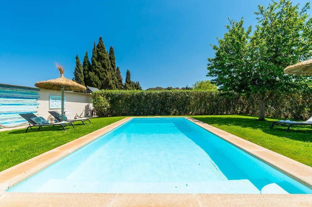 Foto 9 von 30: Atemberaubendes Haus in Manacor mit privatem Swimmingpool, der sowohl drinnen.