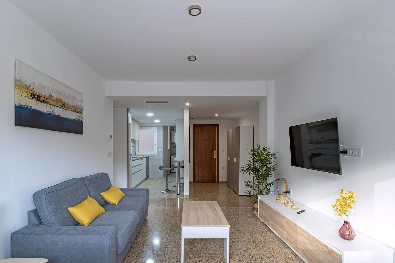 Foto 5 von 26: Ferienwohnung für 4 Personen mit Terrasse