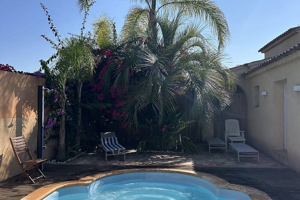 Foto 5 von 21: Villa mit Pool nahe dem Strand, für 4 Personen, komplett ausgestattet