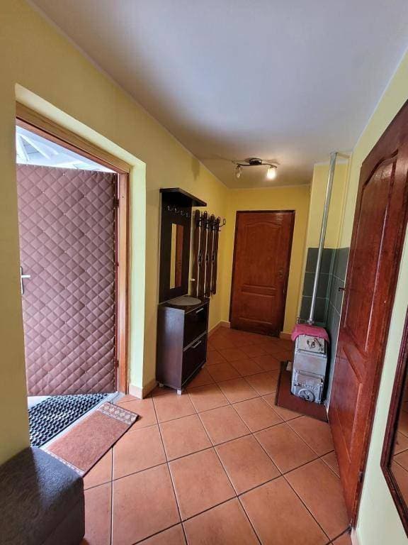 Foto 8 von 15: Three-Bedroom House