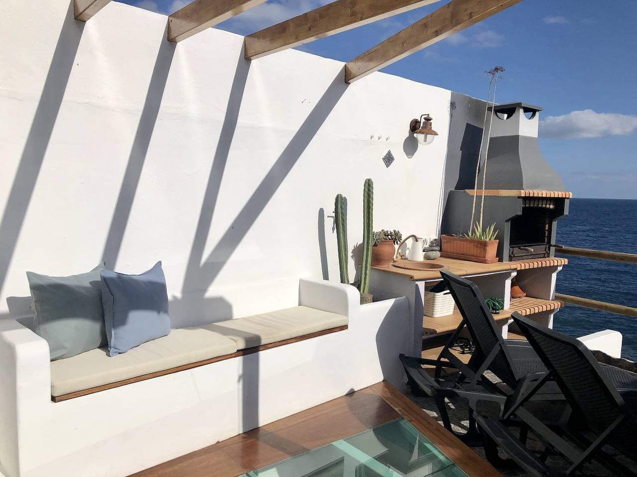 Foto 3 von 42: Ferienwohnung für 4 Personen mit Meerblick