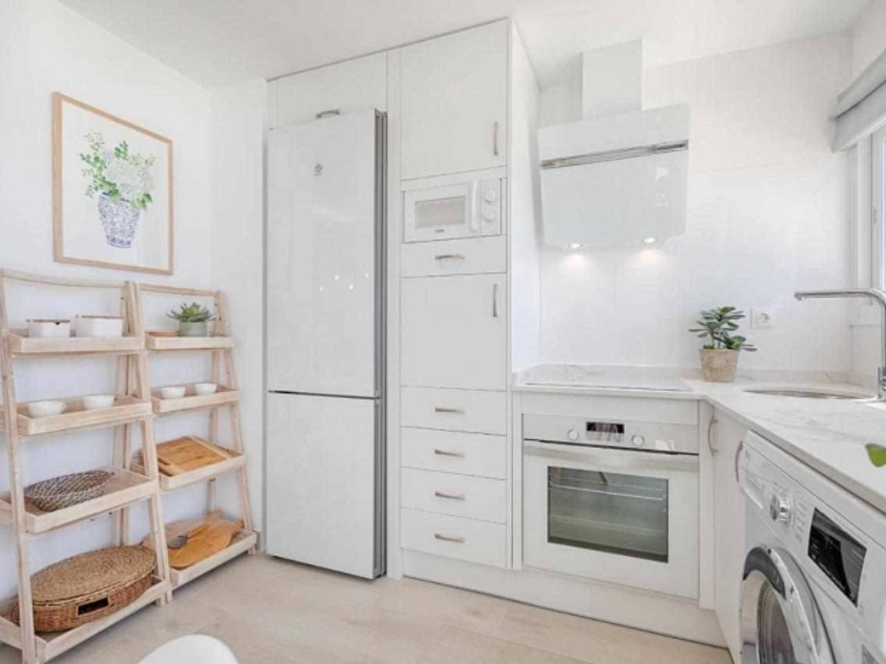 Foto 6 von 23: Modernes 1-Zimmer-Apartment in Estepona, komplett renoviert