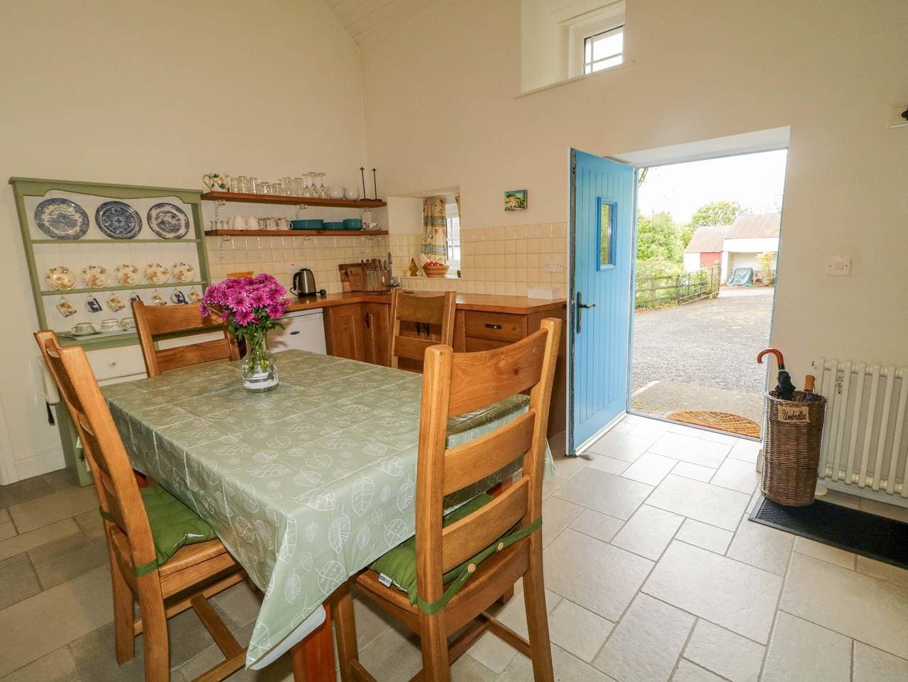 Foto 12 von 29: Cottage für 4 Personen mit Garten