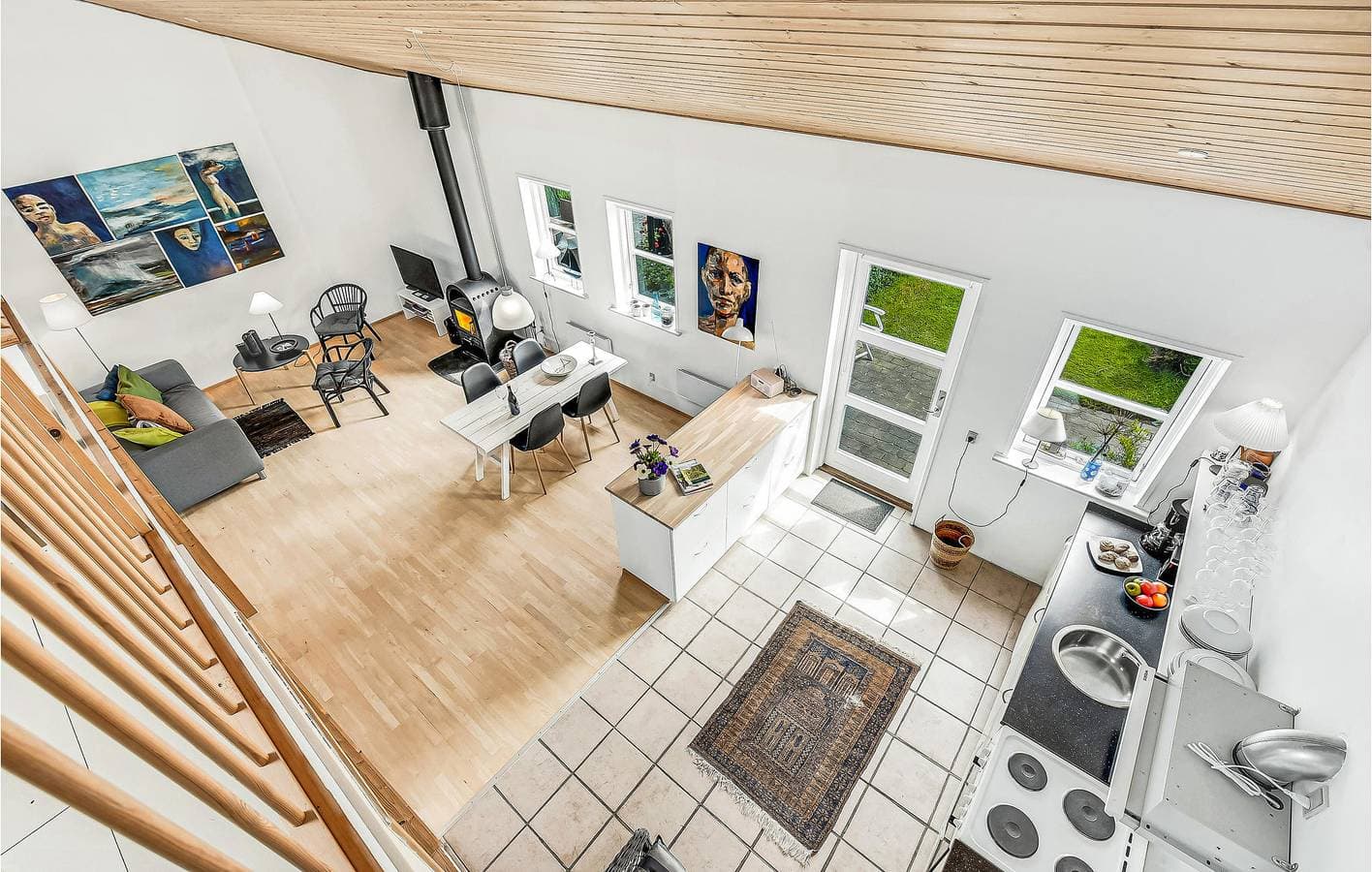 Foto 8 von 26: Ferienhaus für 5 Personen mit Terrasse