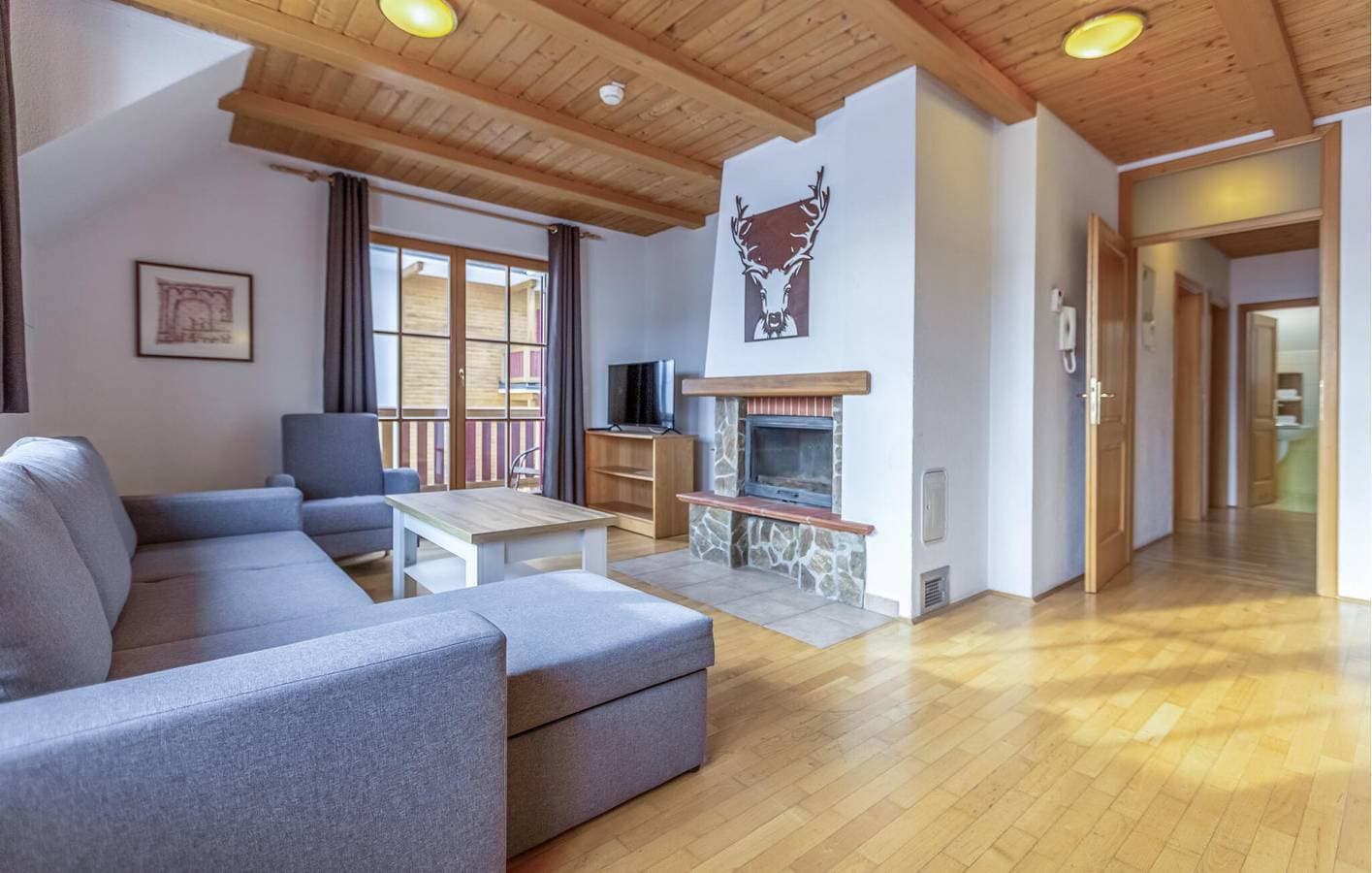 Foto 7 von 31: Ferienwohnung für 7 Personen mit Garten