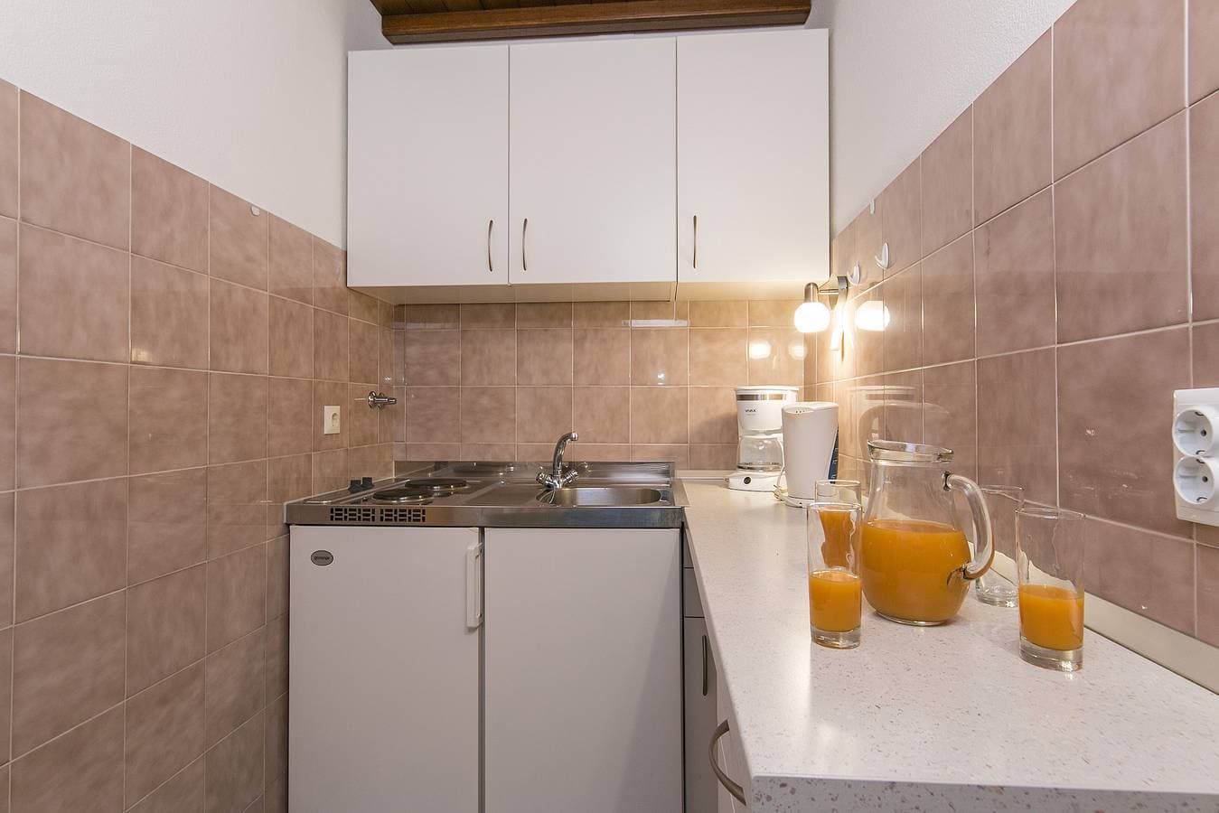Foto 12 von 29: 2-Zimmer-Ferienwohnung mit Balkon und Meerblick Brela, Makarska A-2717-a