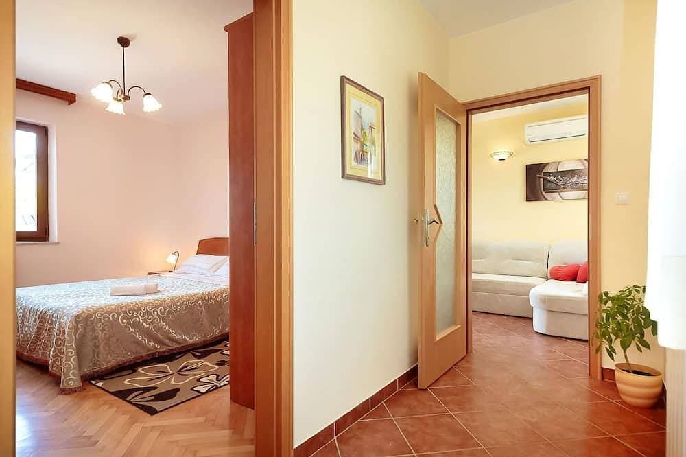 Foto 2 von 17: Herrliche Wohnung für 3 Personen mit  W-Lan, Klimaanlage, TV und Terrasse