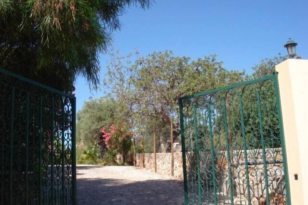 Foto 12 von 30: Fabelhafte Designervilla, Eigener Pool Und Gärten, Erstaunlicher Blick Über Tavira Bis Zum Meer