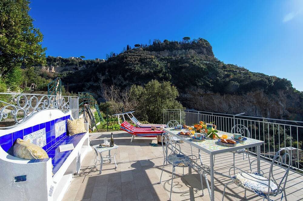 Foto 8 von 25: Belvedere terrace suite-Amalfi coast-Free parking