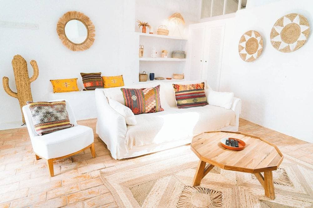 Foto 11 von 30: Maison Atypique 320m² - Terrain 3150m² Arboré - Algarve 6 Chambres-12 Couchages