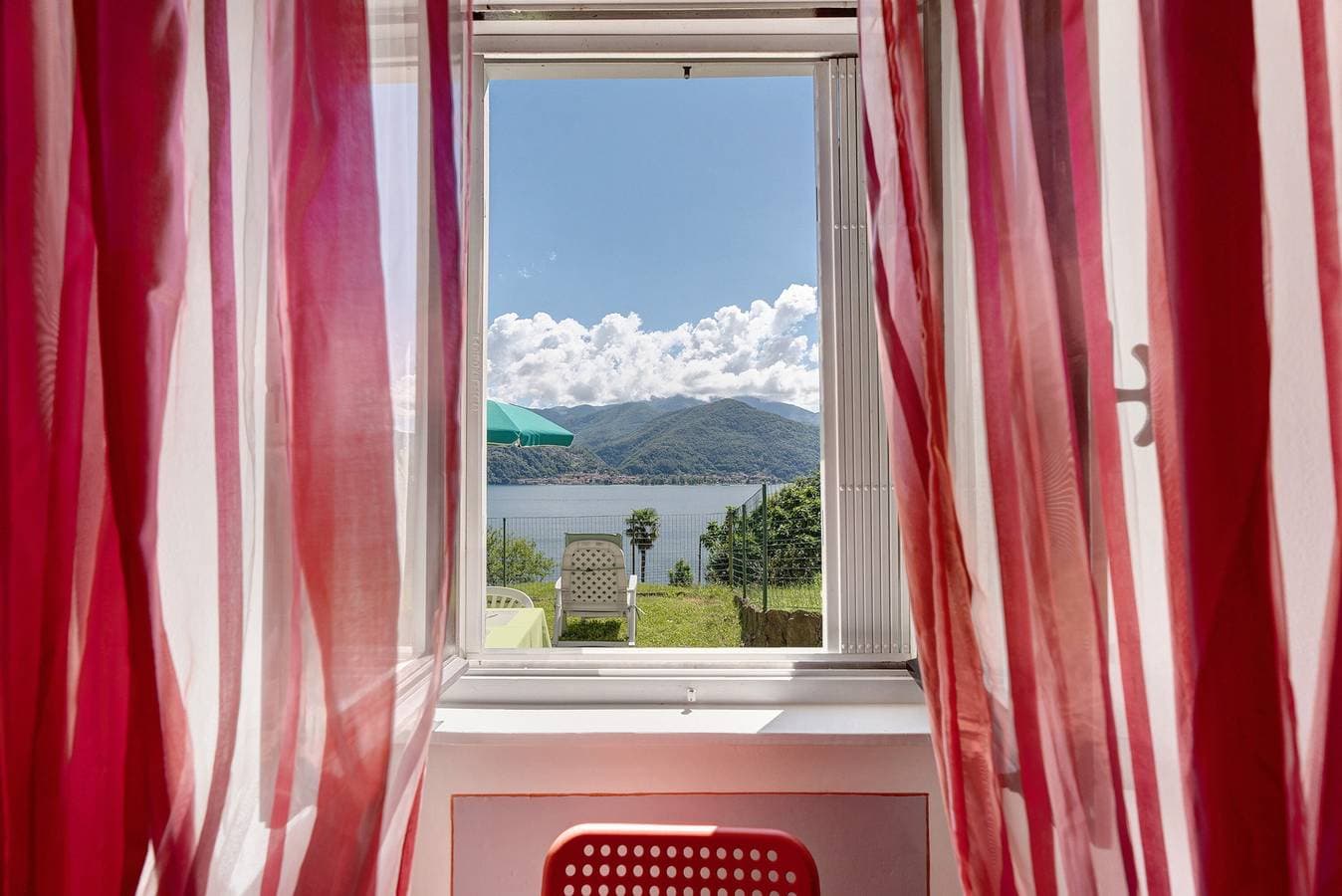 Foto 6 von 24: Ferienhaus 'Vanni's House' mit Seeblick, Privatem Garten und WLAN