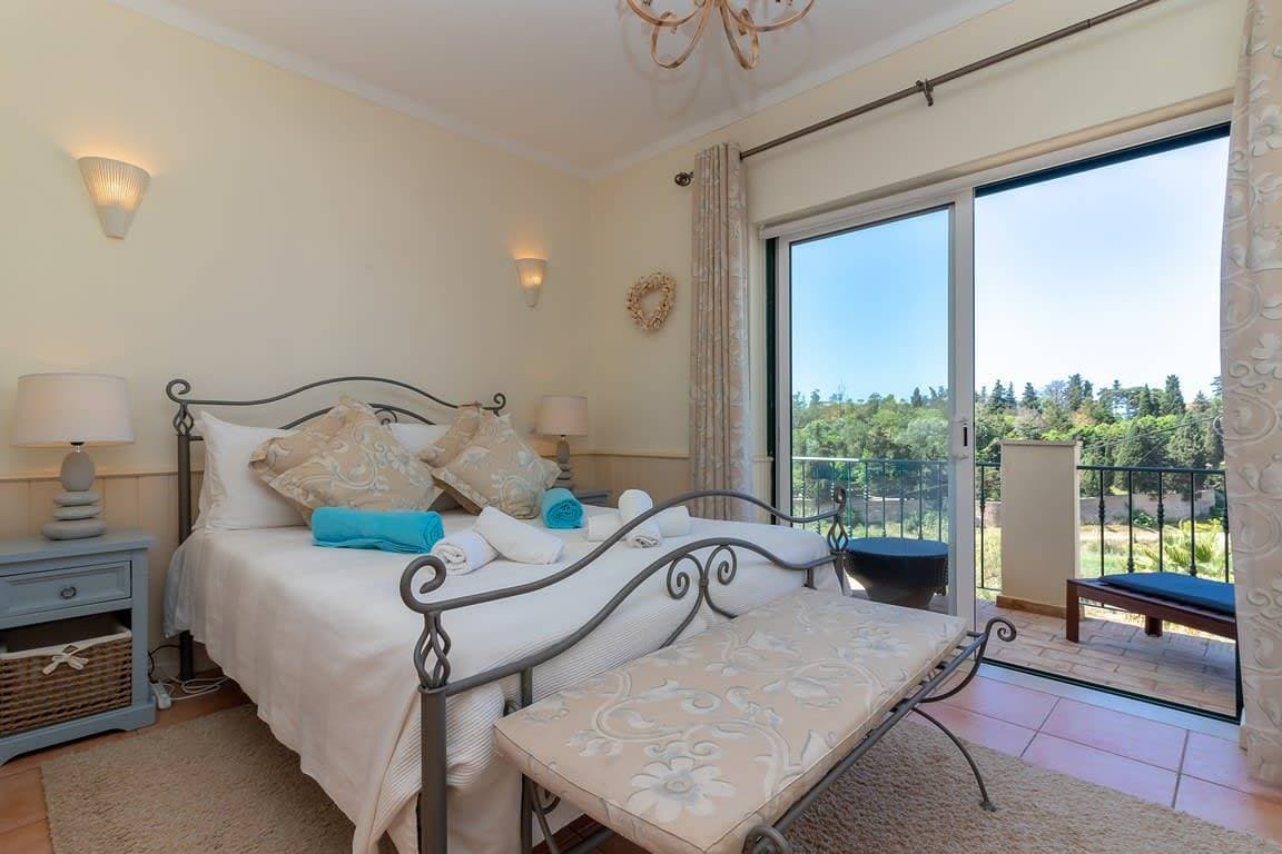 Foto 9 von 25: Ferienhaus für 4 Personen mit Meerblick